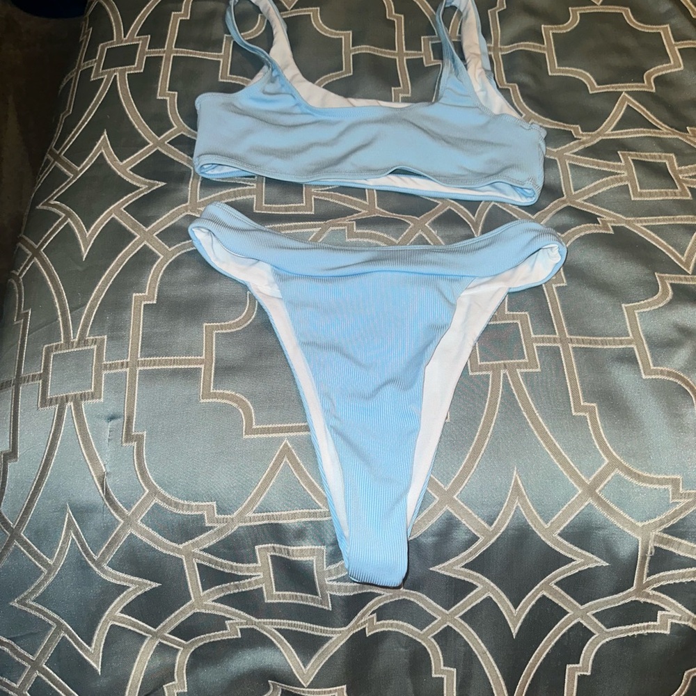 NWOT Light Blue and White Bikini Set